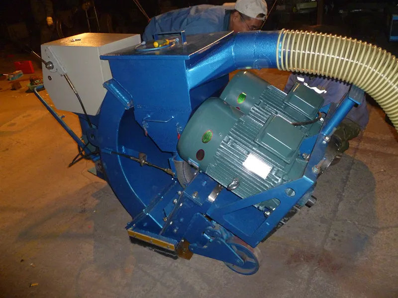 منخفضة التكلفة التلقائي الهواء الانفجار بالتساوي نظيفة قناة الطريق معدات التفجير لألواح الصلب