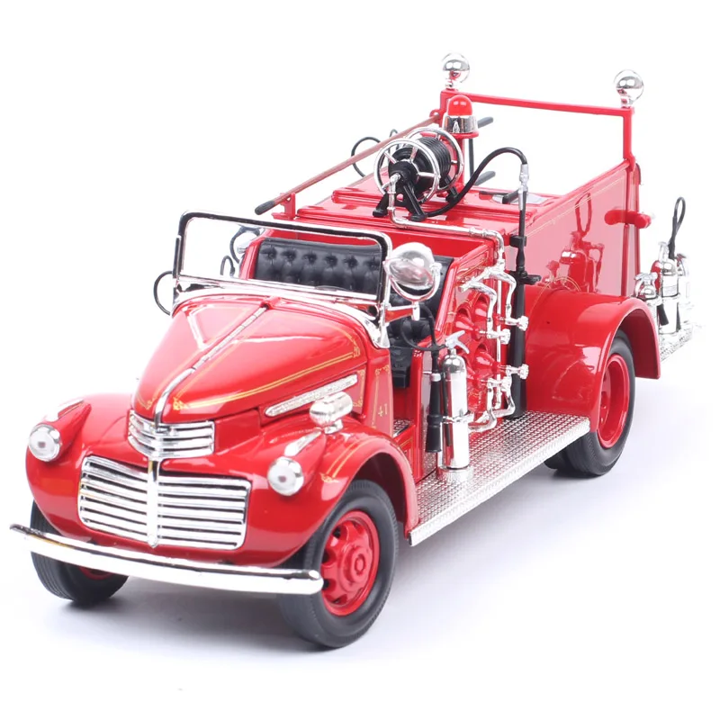 

Yat Ming Luxury 1:24 Scale Vintage 1941 GMC Fire Truck Pickup Engine Cab Ladder Metal Die cast model Car Toy Collectibles Red