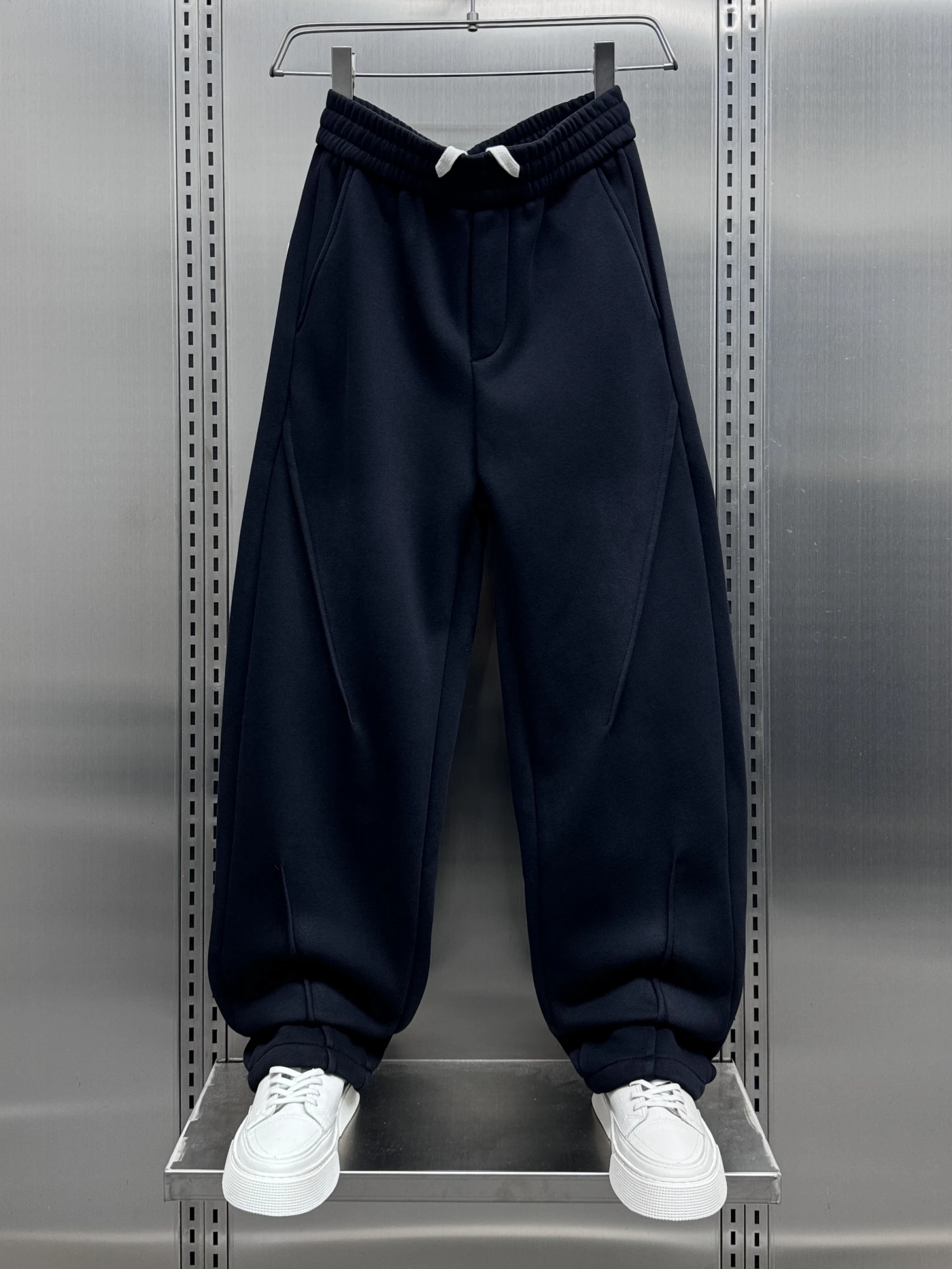 

Men's Casual Fce Lined Thiened Straight Leg Pants Loose Fit Spor Sweatpants Pure Color Simple Design Autumn Winter