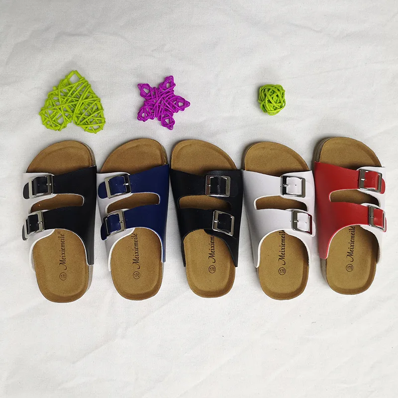 Children's Beach Slippers 2023 Summer New Product Cross border Sandals Non slip Small and Medium School Children's Shoes