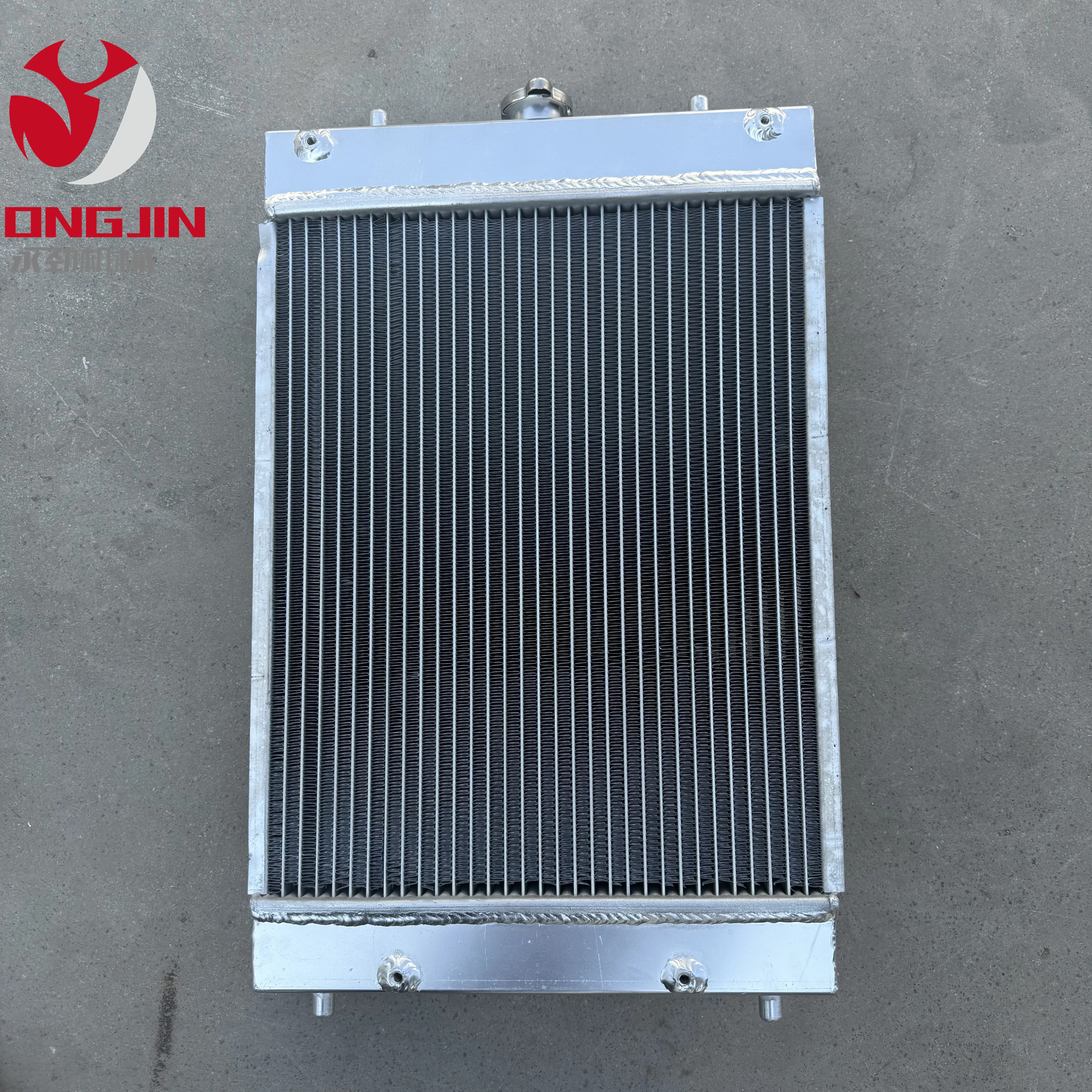 Excavator   Hitachi  20  EX 20    zax  20  Water  Radiator For Hitachi  Excavator in stock