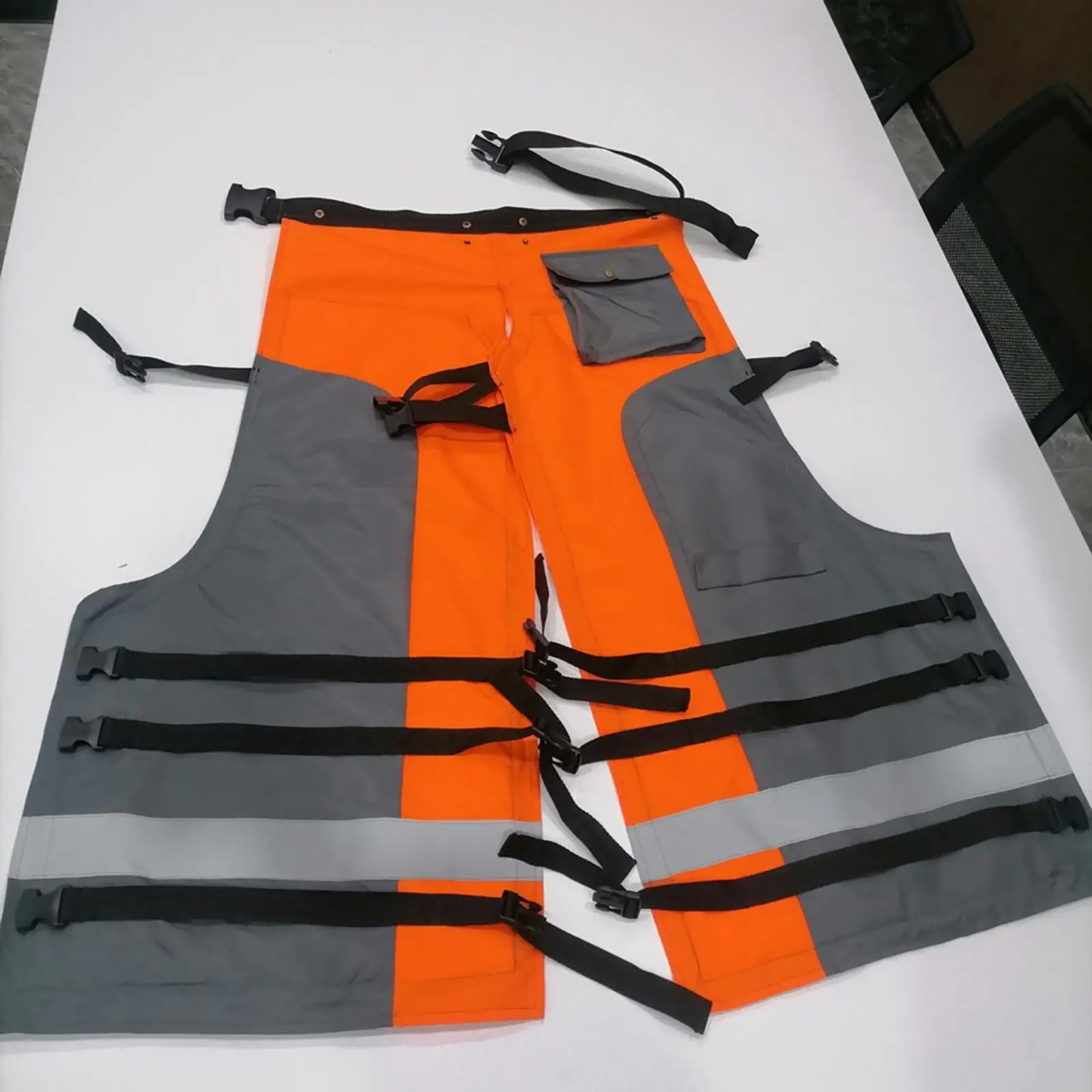 Chainsaw Chaps,9 Layer Adjustable Waistwand,Chainsaw Chaps Apron Wrap, Workers Gifts Orange Chainsaw Pants Apron