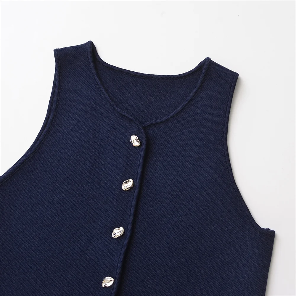 TRAF autumn new women\'s fashionable retro round neck sleeveless single breasted solid color slim knit vest short top
