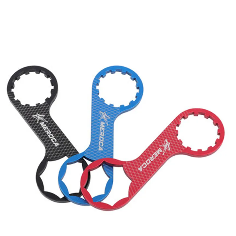 

Универсальный инструмент для разборки передней вилки с воздушной крышкой велосипеда