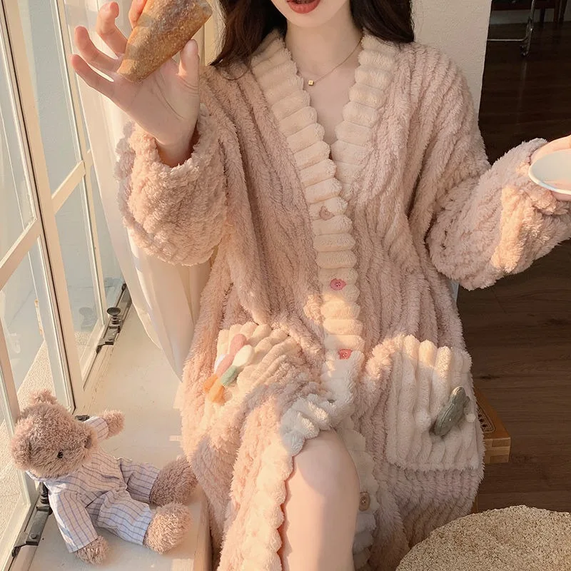 2023 New Coral Velvet Pajamas Winter Women\'s Plush Thickened Bathrobe Autumn Long Bathrobe Flannel Sleepwear V-neck Nightwear