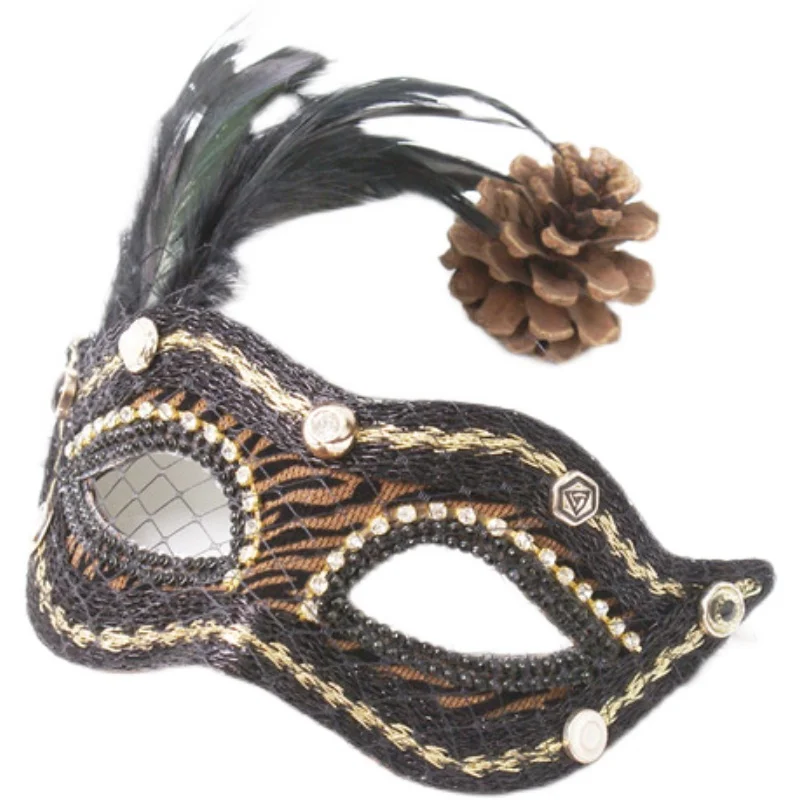 

Adult half-face mask children's festival feather party event boys and girls makeup dance party fake mask small face