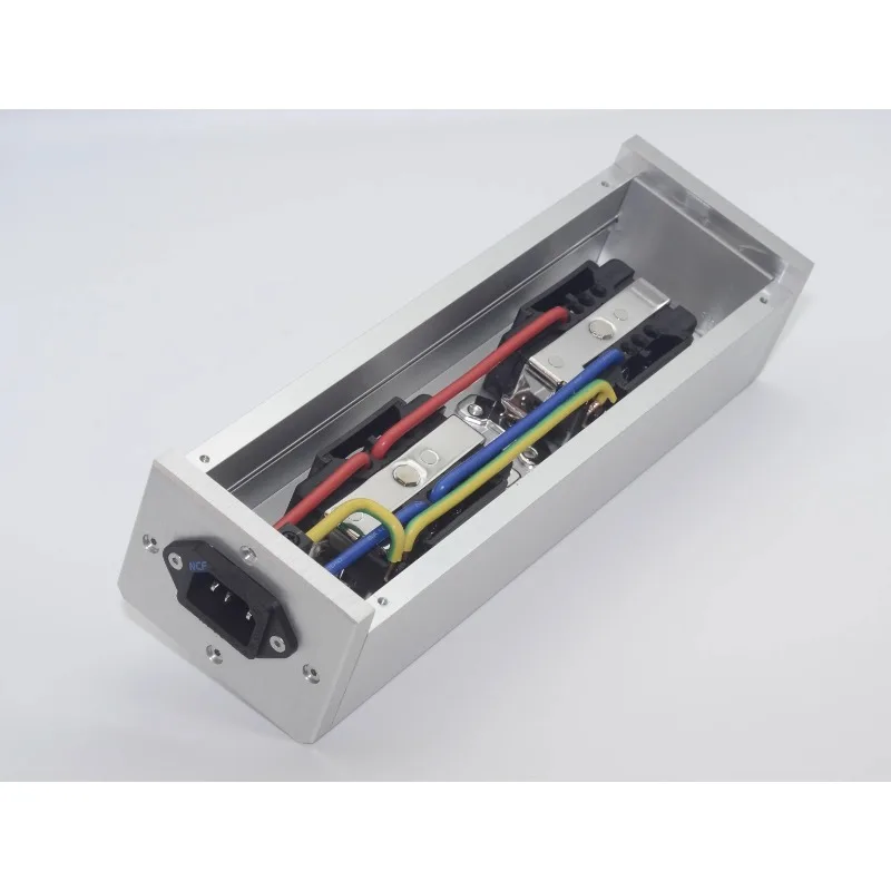 強化バージョン、極太アメリカ規格アルミニウム合金電源タップ、厚さ10MMの伸線2-6ポジション、アルミニウムロック