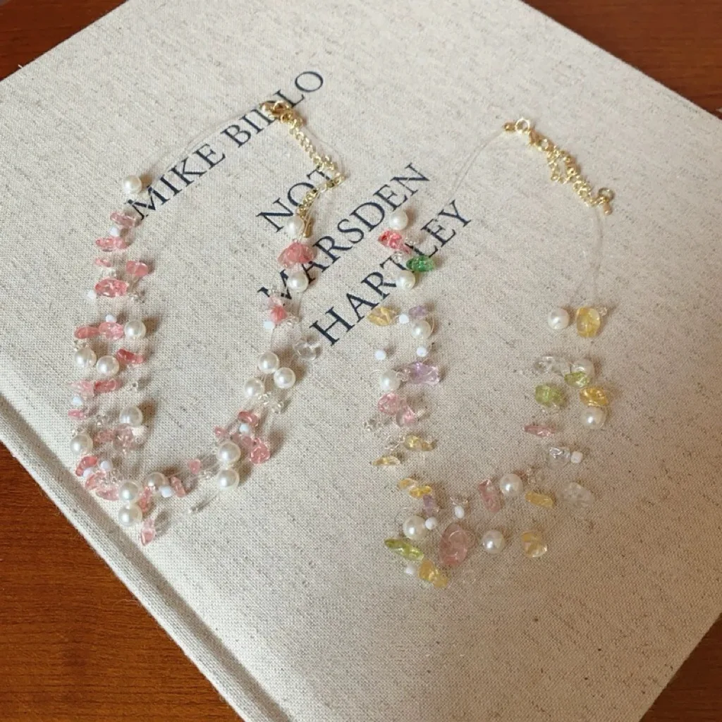 Vintage Alien Irregular Imitation Baroque Pearl Pendant Necklace for Women,New Trend Green Black Crystal Bead Long Chain Charm Jewelry for Daily Dating Party Holiday Gift Accessories
