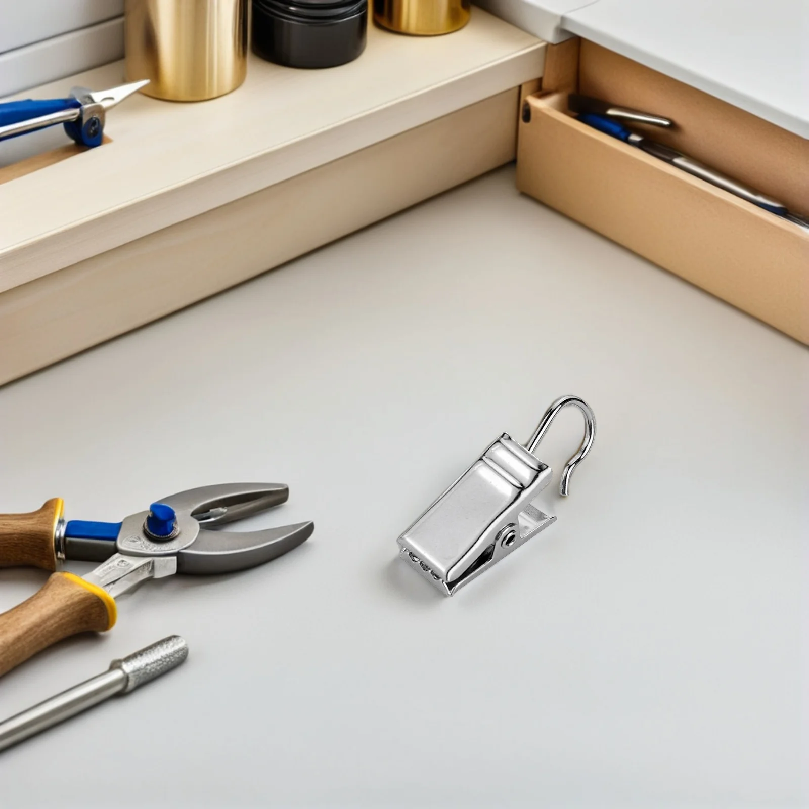 

30Pcs Metal Curtain Hook Clips Heavy-Duty Iron Curtain Clips for Hanging Curtains Socks Photos Party Lights Lamps Outdoor