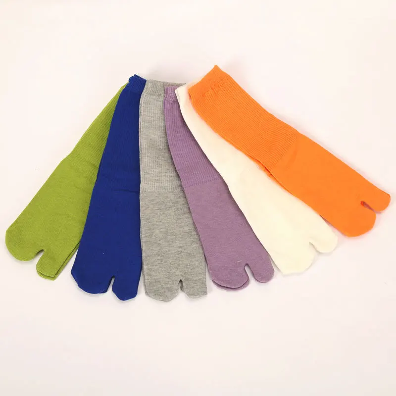 High Quality Combed Cotton Split Toe Socks Unisex Simple Comfortable Two-Toed Socks Japanese Harajuku Men Women's Tabi Socks