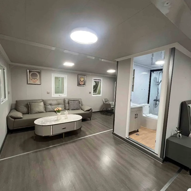High Strength Foldable Prefabricated Container House Extendable Steel Structure Moisture Proof Customized Partition for Outdoor
