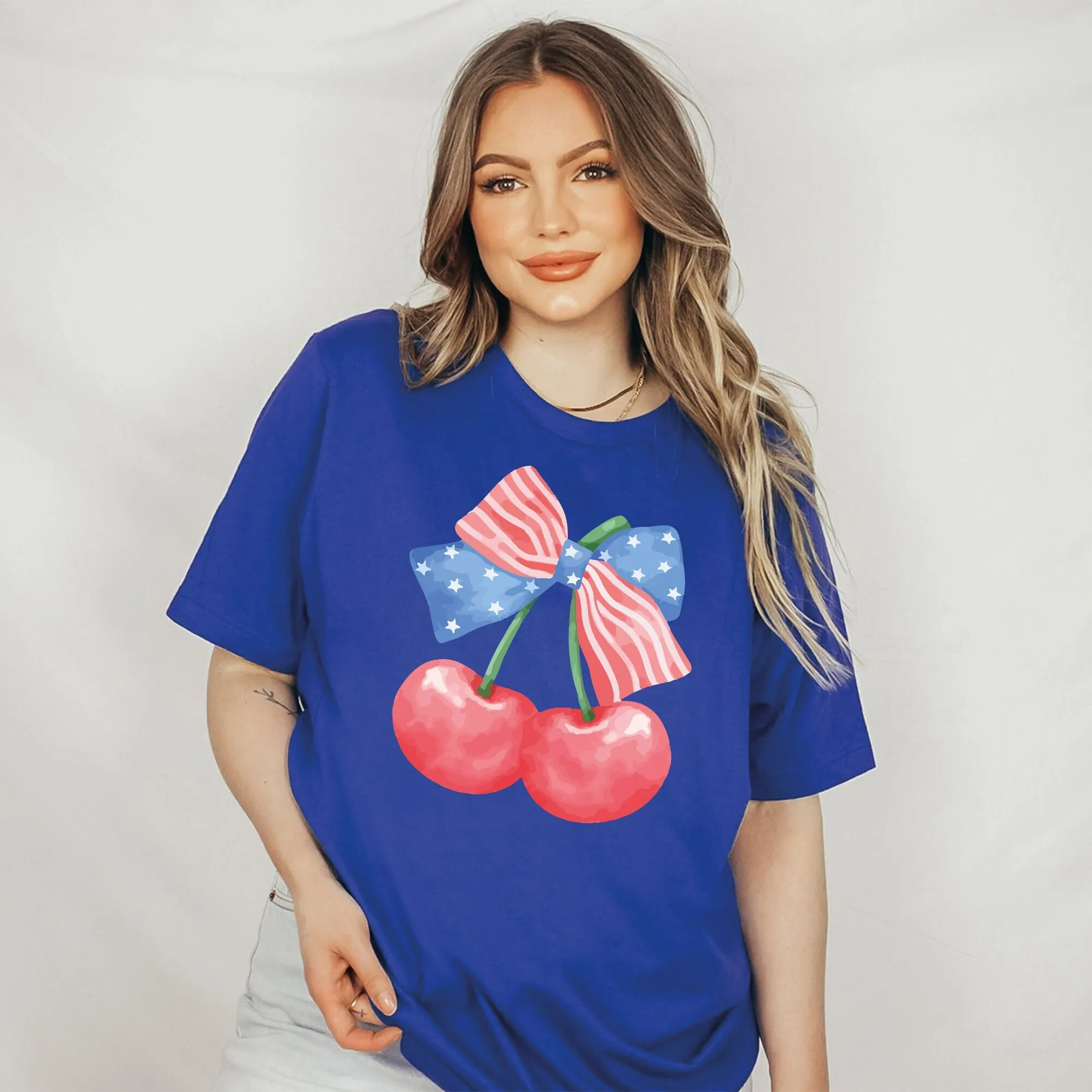 4 de julio Coquette Cherry camiseta patriótica mujer Día de la Independencia arco