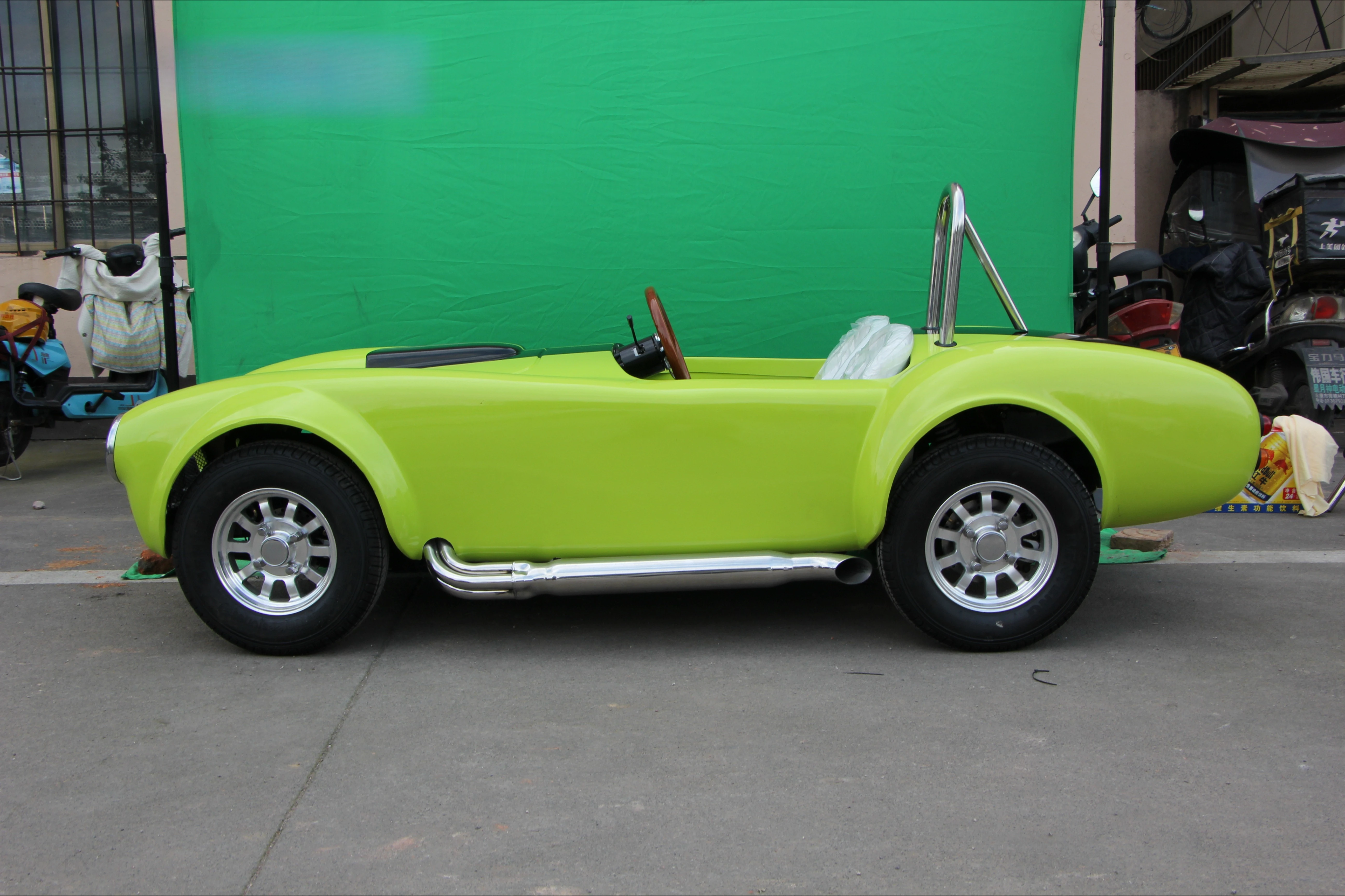 Electric Mini Shelby Cobra 1500W High Performance Electric Cabriolet Recreational Rides