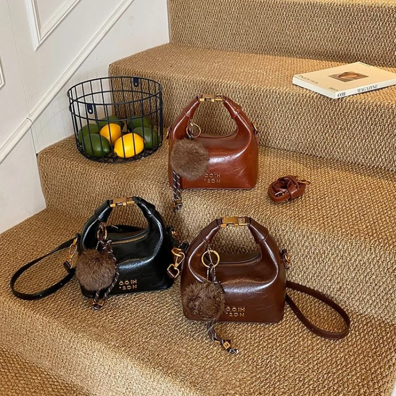 

Уникальная минималистичная высококачественная стильная сумка-мессенджер с буквенным логотипом для женщин, повседневная винтажная мода