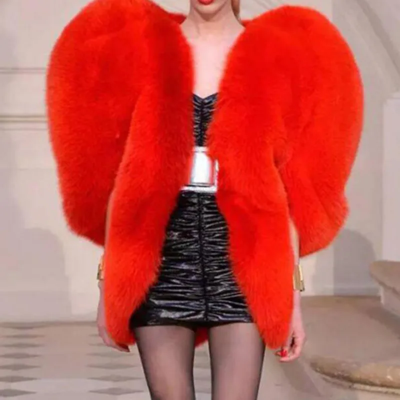 معاطف نسائية من WHTREND مصنوعة من الفرو الصناعي باللون الأحمر ثلاثية الأبعاد على شكل قلب للخريف والشتاء ملابس فاخرة عصرية دافئة