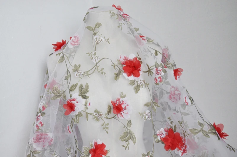 1 Meter X 1,35 Meter 3D Applikation Blumen-Spitzenstoff für Brautkleider Organza Burnout – Detail 9
