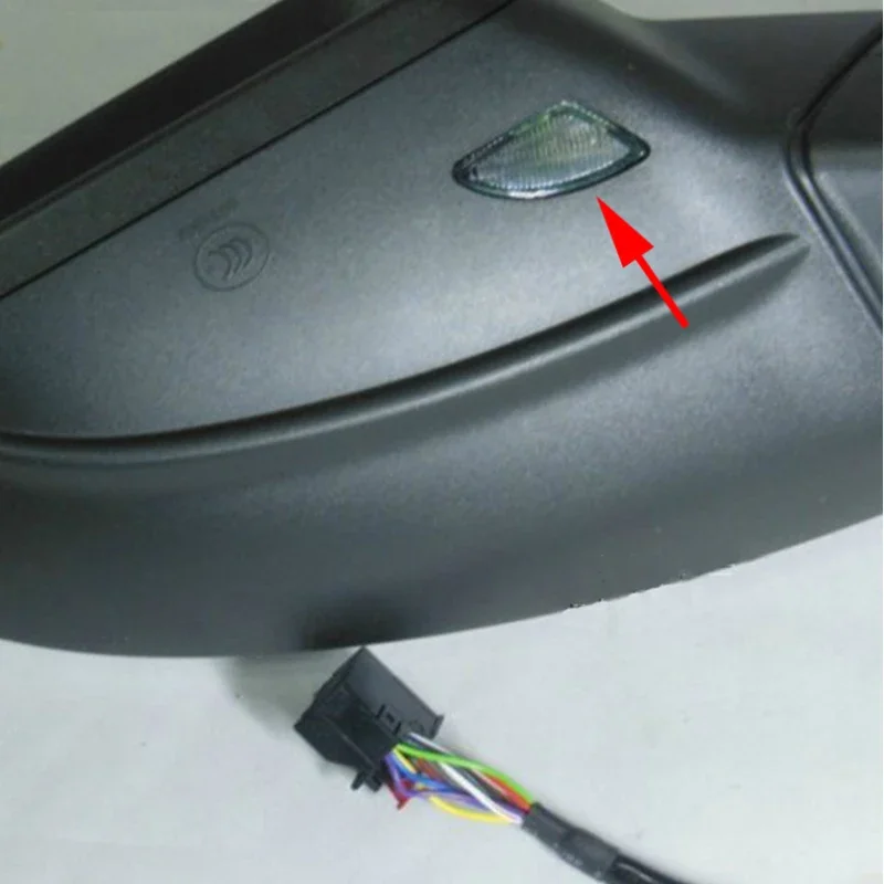 

LED Side Wing Mirror Puddle Courtesy Light for VW Golf MK7 7.5 GTI R-line 2013 2014 2015 2016 2017 2018 5G0945291 5G0945292