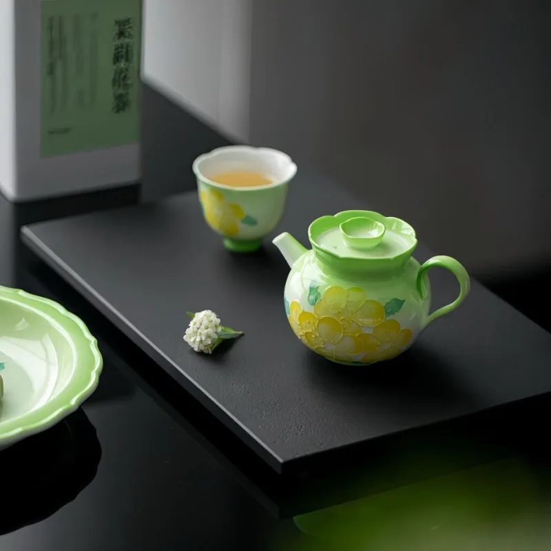 Hand Drawn Spring Welcoming Flower Ceramic Gradient Green Underglaze Color Teapot Single Pot