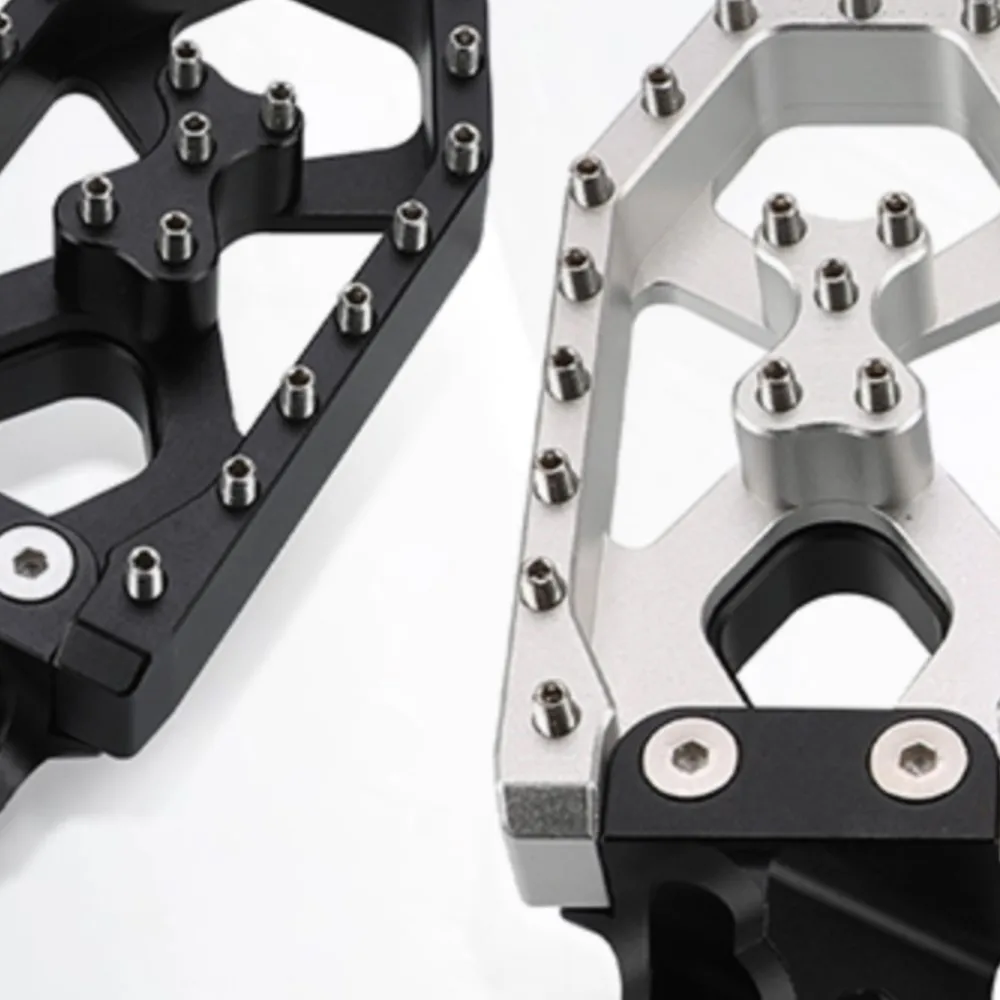 

For Suzuki DR650/SE DR250 DR350 RM85 DR-Z250 DR-Z125 Front Footrest Adjustable Extend Lowering Foot Pegs Rotatable FootPegs Rest