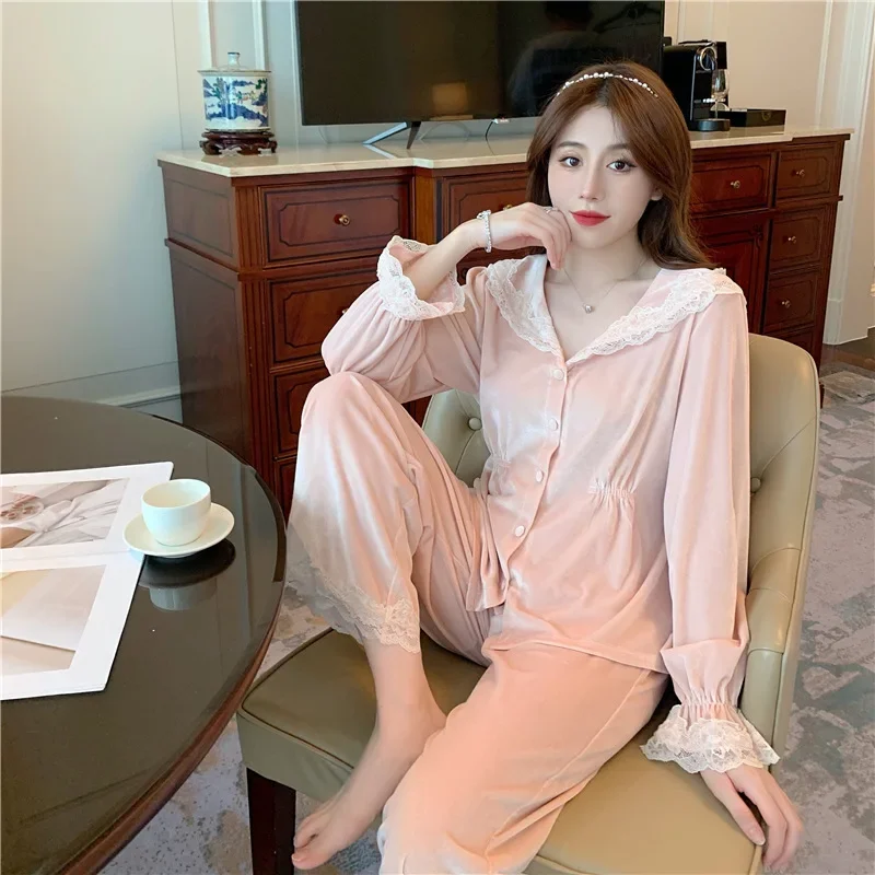 2022 New Style Pajamas Women's Autumn and Winter Gold Velvet Lace Velvet Palace Style Home Clothes Nightwear Nightie Sleepwear