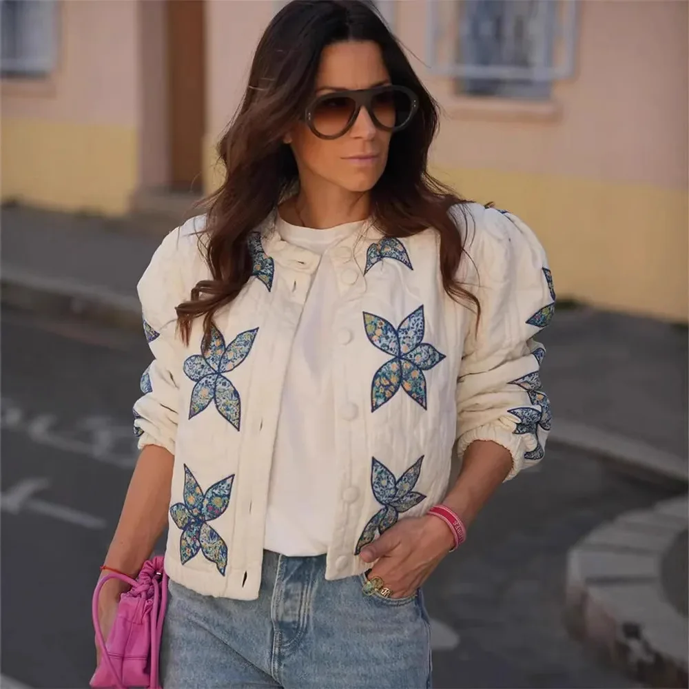 

Women's Quilted Cotton-Padded Jacket Coat Embroidered 5-Color Fashion Autumn Winter New Arrivals European American Style