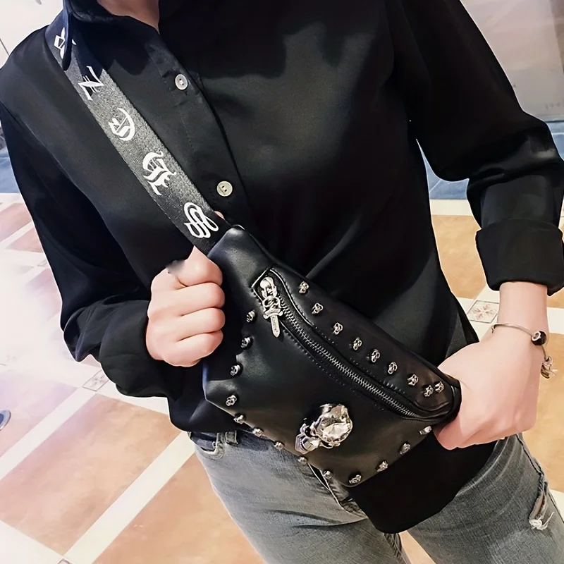 2024 new trend chest bag men\'s crossbody bag Korean version PU one-shoulder diagonal bag skull personality waist bag