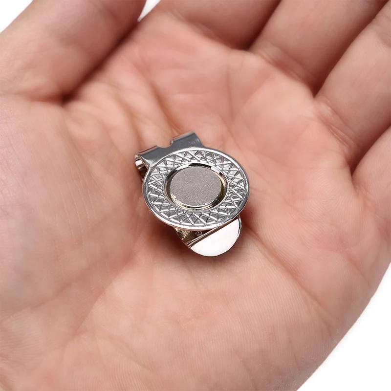 

TL 1pc new alloy 8g Golf Ball Mark With Golf Hat Clip Magnet Alloy Golf Marker Accessories 2cm x 2.5cm x 1.3cm