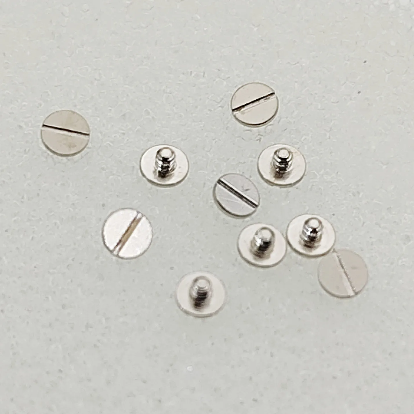 إكسسوارات الساعة 7750 برغي مطرقة أوتوماتيكي 7751 برغي جيروسكوبي أوتوماتيكي 7753 برغي بندول 7750