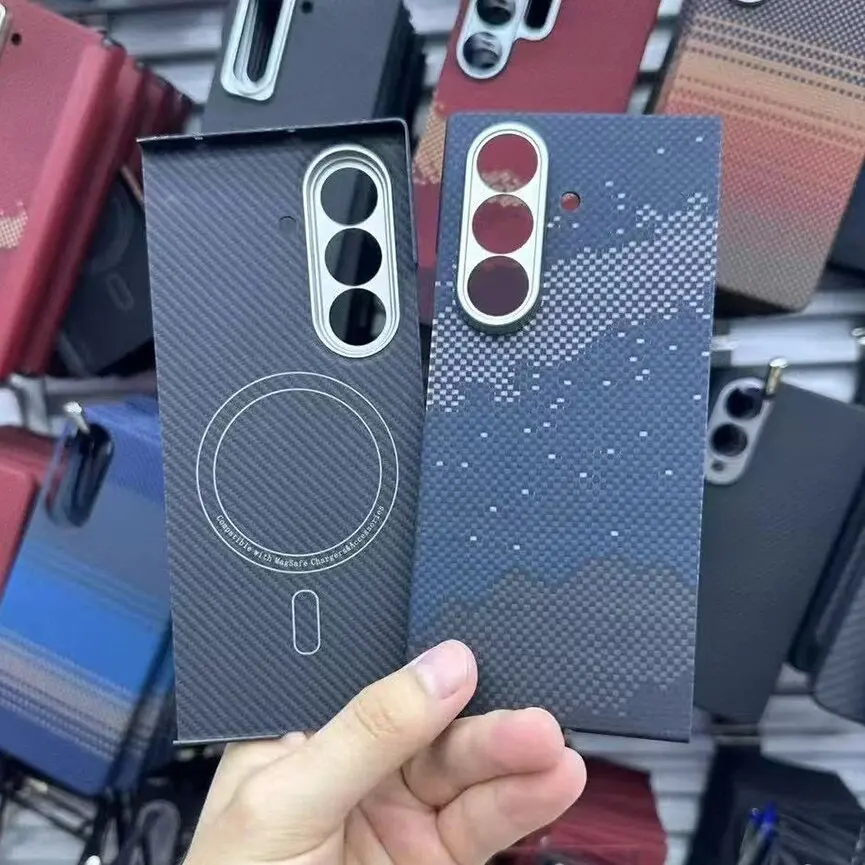 

Magnetic Aramid Carbon Case on For Samsung Galaxy Z Fold 7 Carbon Fiber case for Magsafe for Galaxy Z Fold 7 Fold7 Carbon Case