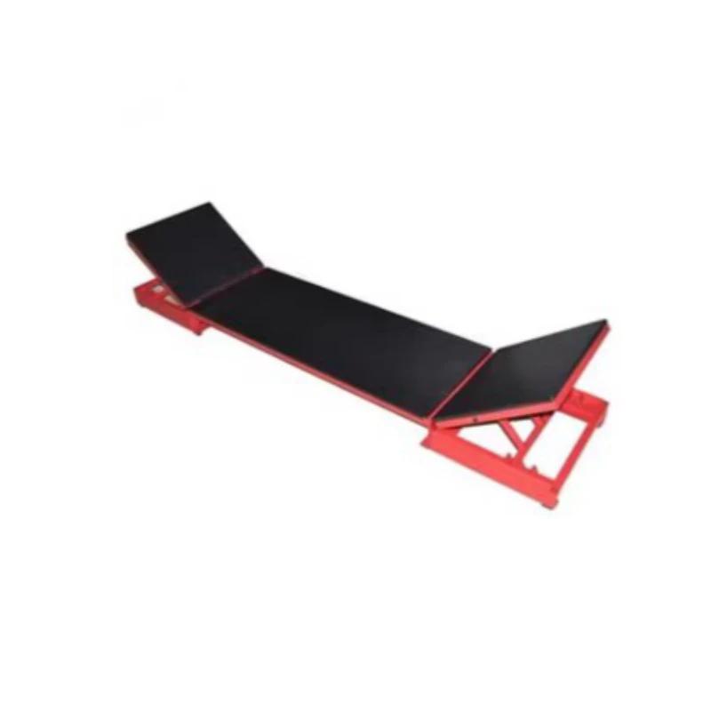 Volleyball training moves the jumping table laterally, the angle can be adjusted