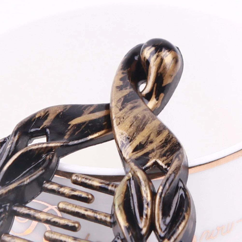 

6 Pcs Fish Shaped Hair Clips Banana Resin Barrettes Large Clamp Copper Silver Golden Colors Hairstyle Tools For Women Girls