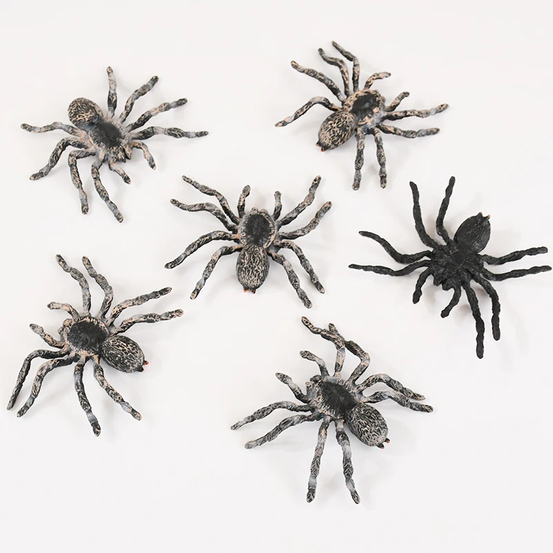 

2PC Simulation Spider Toy Plastic Fake Tarantula Funny Joke Prank Realistic Props Haunted House Home Decor Halloween Party Decor