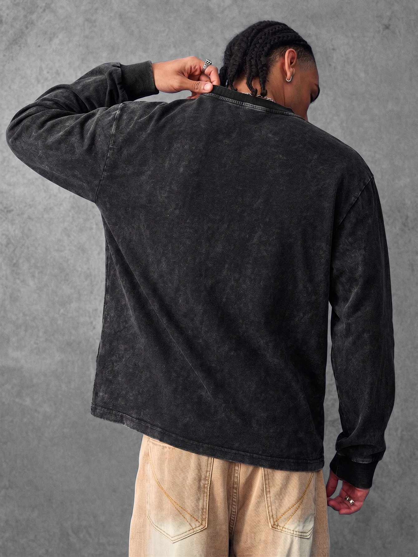 Herren Vintage Acid Washed Rundhals-Langarm-T-Shirt, Einfarbig, Oversized, S-XXL, Lässiges Streetwear-Oberteil – Detail 2