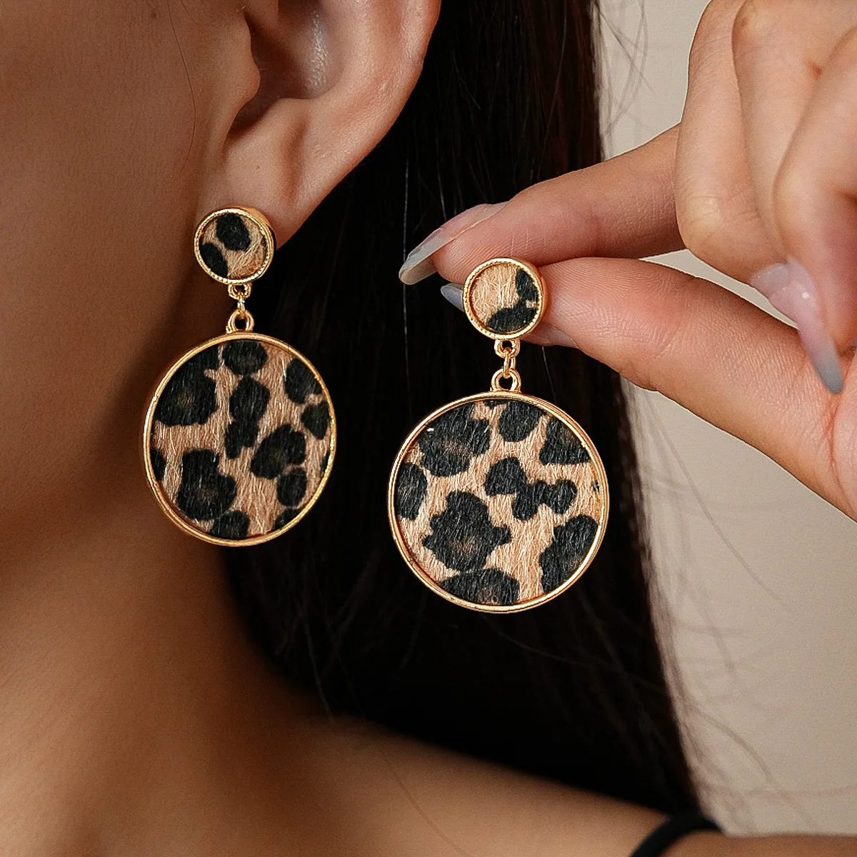 Vintage Geometric Round Flower Stud Earrings for Women Maillard Elegant Leopard Print Earrings Luxury Designer Jewelry Party K