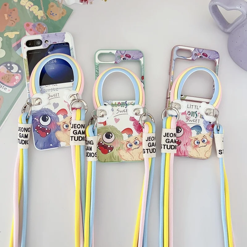 

Phone Case for SAMSUNG Z FLIP5 6 Monster Patterned Phone Case SAMSUNG Z FLIP5 6 Fashion Bracelet and Lanyard Crossbod Phone Case
