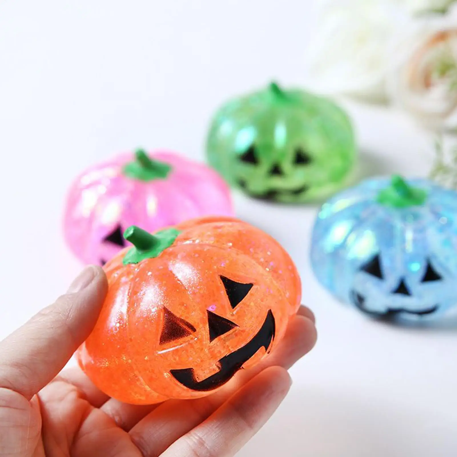 บีบ Fidget ของเล่นฟักทองฮาโลวีนความเครียด Reliever ของเล่นยืดลูกปาร์ตี้กระเป๋าสําหรับโรงเรียนวันเกิดอีสเตอร์