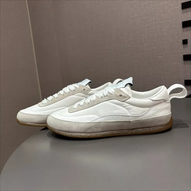 

Women Sneakers Fashion Training Shoes Round-toe Lace-up Flats Lightweight Skate Shoes Sports Casual White Shoes