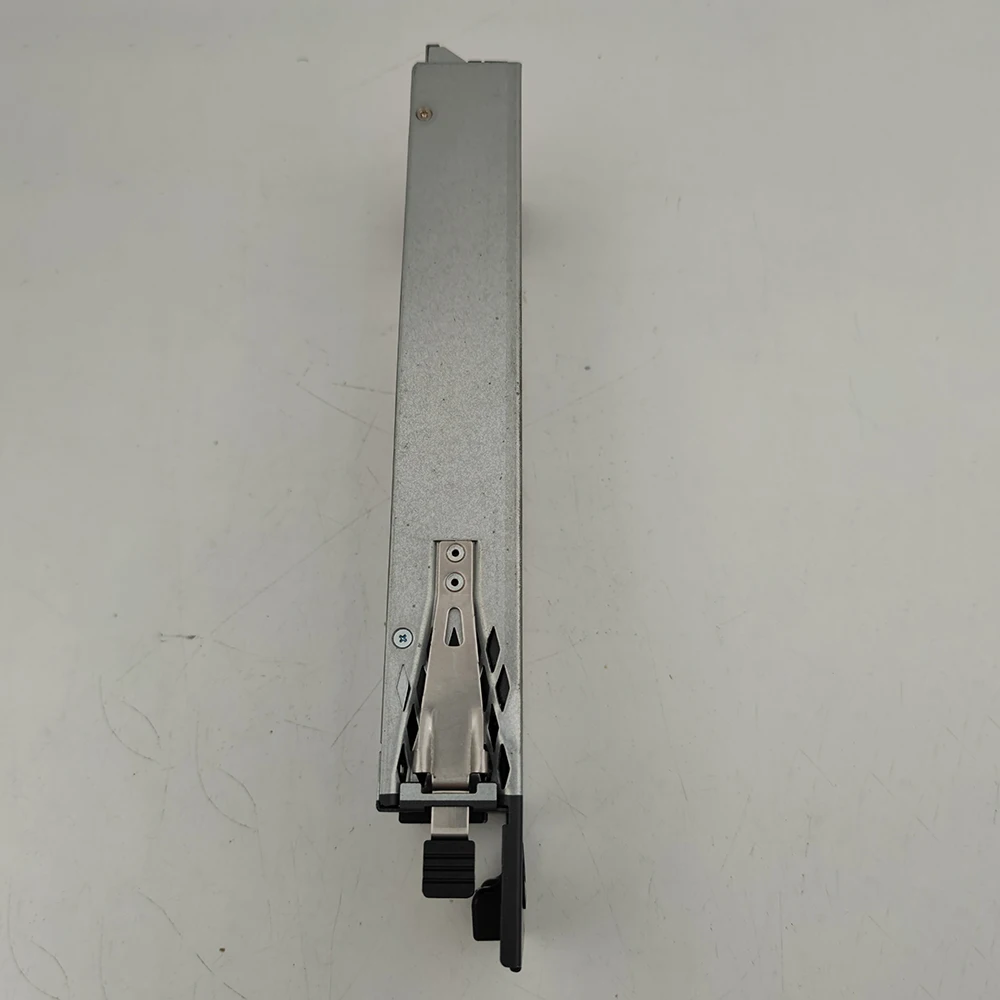 

24Pin 715W Catalyst 9300 Switch Power Supply PWR-C1-715WAC-P 700-014286-0000