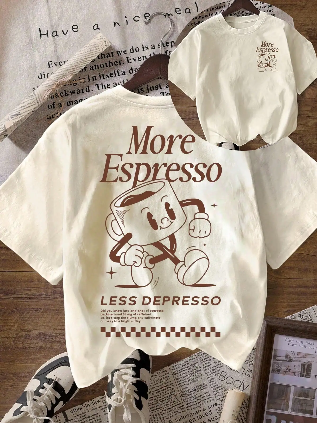 

Loose Fit Graphic Tee with Coffee Cup Character Print, Casual Summer Women's T-Shirt
