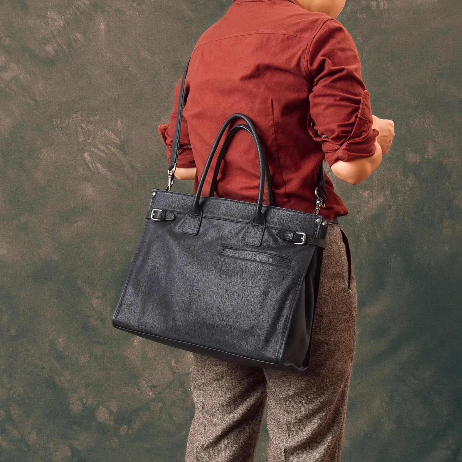 PNDME casual high-quality first layer cowhide men's black briefcase business fashion handmade genuine leather commuter handbag