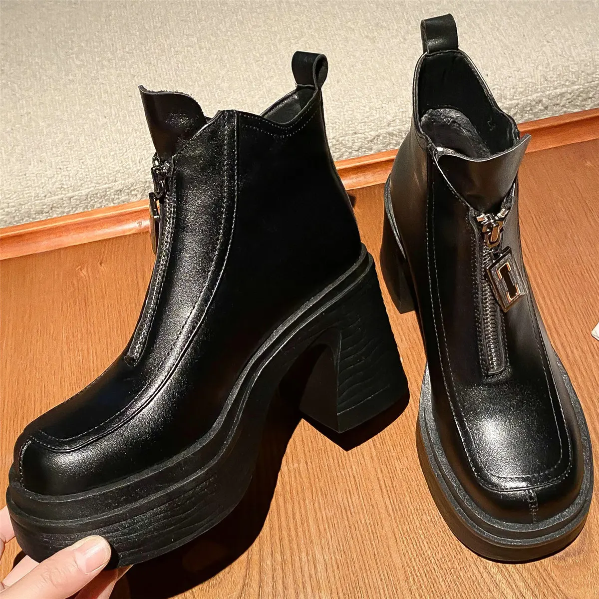 

Winter Warm Punk Creepers Women Genuine Leather High Heel Platform Pumps Female Med Top Round Toe Motorcycle Boots Casual Shoes