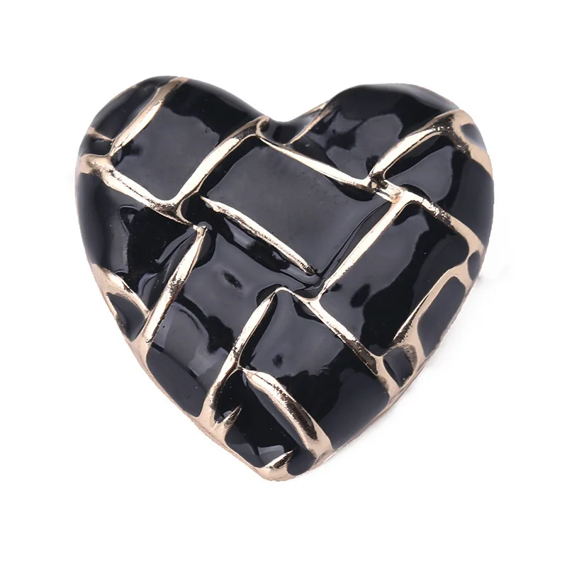 6Pcs Fashion Loving Heart Metal Button Retro Coat Suit Coat Decorative Buckle Buttons For Clothing