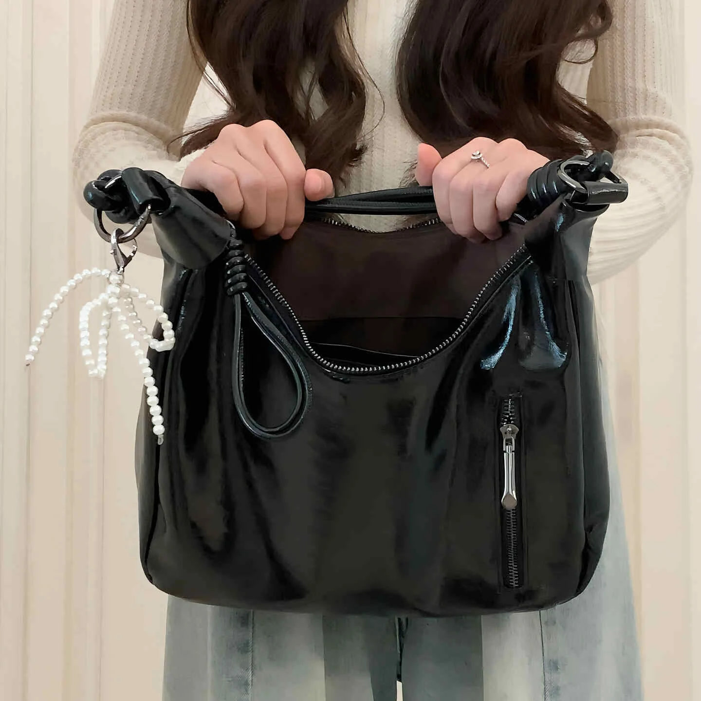 الترفيه لينة بولي Leather الجلود تنوعا تحت الإبط حمل حقيبة للنساء نمط جديد فئة العمل التنقل حقيبة كتف مفردة سعة كبيرة