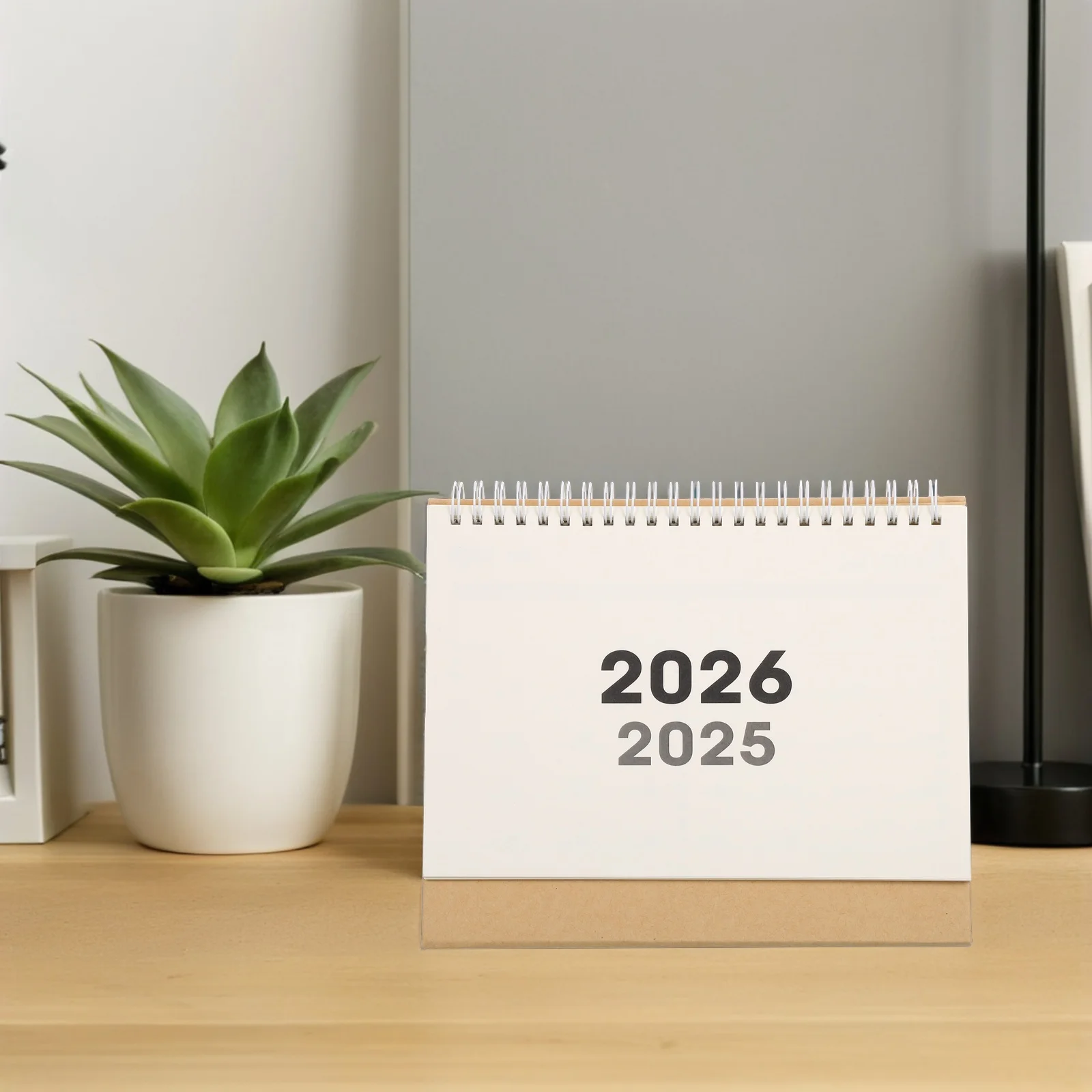 ปฏิทินตั้งโต๊ะแบบมินิมอล 1 ชุด ปี 2025-2026 ปฏิทินรายเดือนแบบตั้งโต๊ะ  พื้นที่จดบันทึกขนาดใหญ่  ปฏิทินตั้งโต๊ะขนาดกะทัดรัด สำหรับสำนักงานและบ้าน