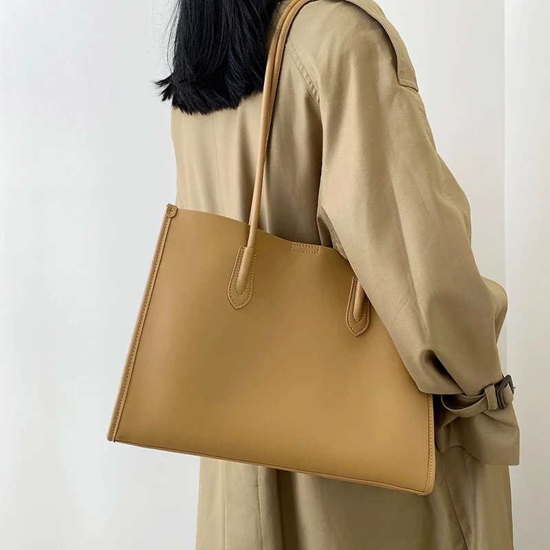 

Women Cow Genuine Leather Large Tote Bag Trend Designer Shoulder Bags Female Designer Luxury Bag Commuter Cowhide Ladies Handbag