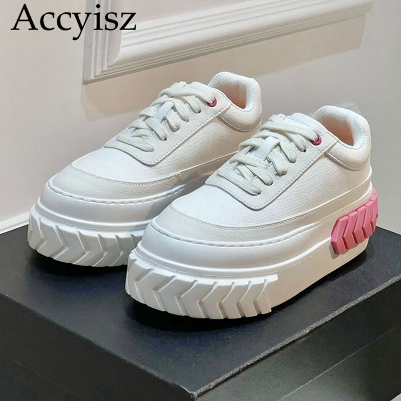 

Spring leather thick soled lace up sneakers round toe lace up solid color casual height increasing daily walking shoes 2024