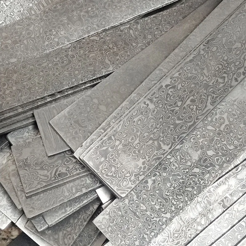 Hoja de acero damasco DIY, diseño de onda/chicha en blanco, fabricación de cuchillos tratados térmicamente, 1 ud.