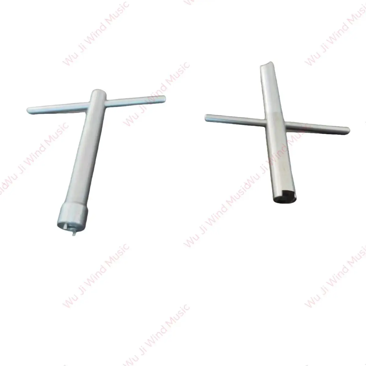 

Два типа инструментов для ремонта инструментов: замок для флейты, отражатель головки флейты и другие инструменты.