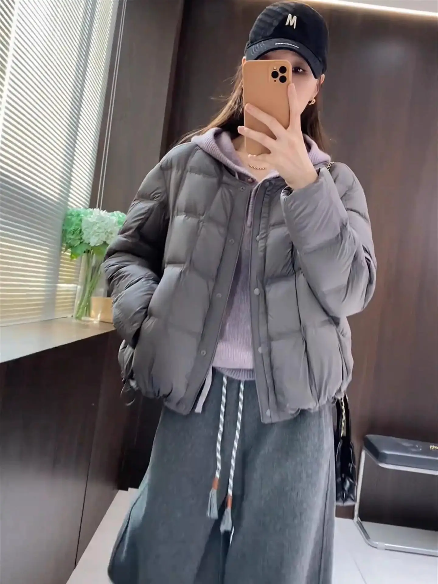 

Women's Lightweight Thickened down Cotton Jacket Winter New Style Commute Korean Version Loose Fit round Neck Single Button