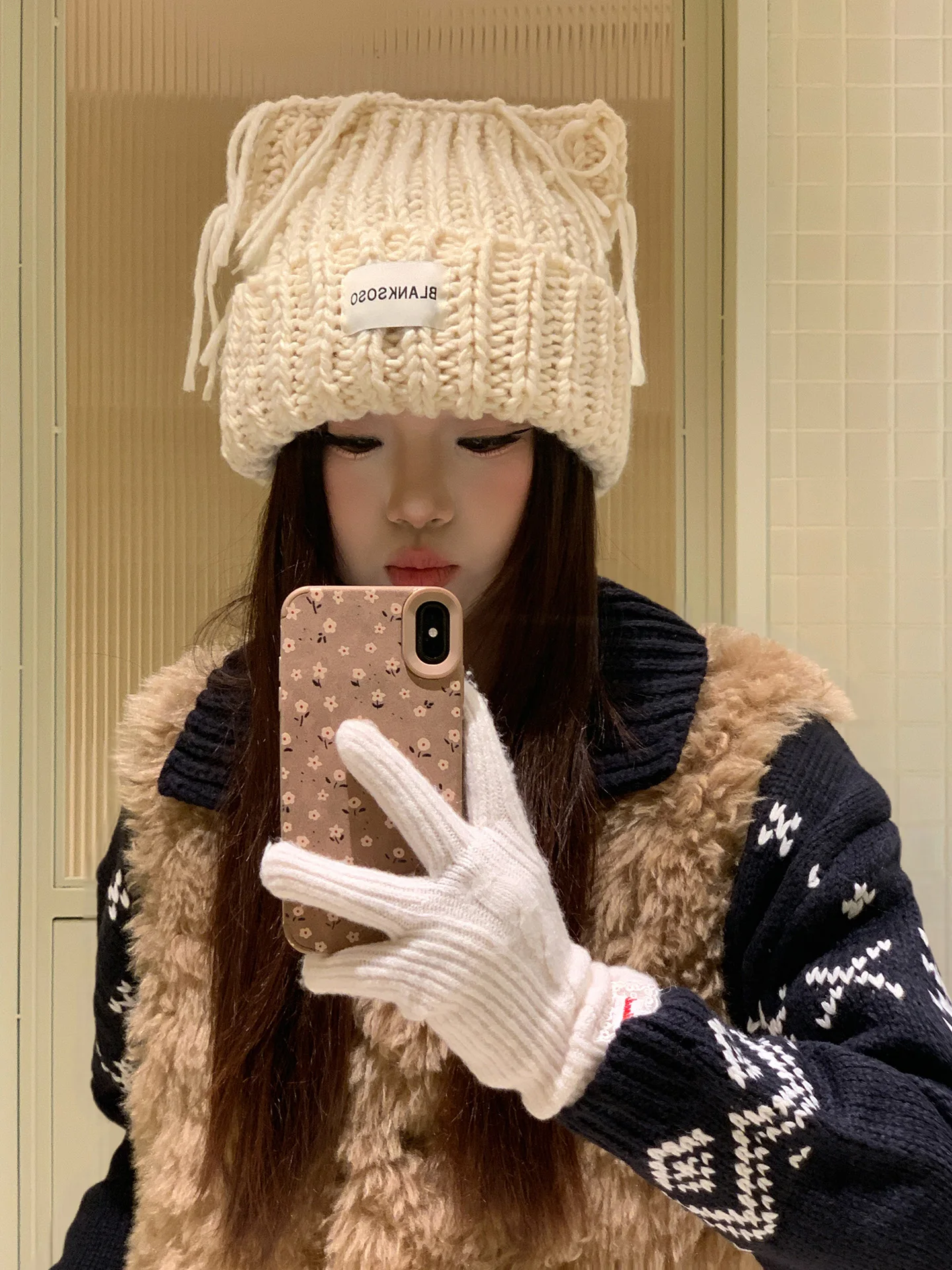 Cute Knitted  Ear Hat Thick Warm Winter Women's Fashionable Ear Protection Small Face Effect Non-Adjustable round Top